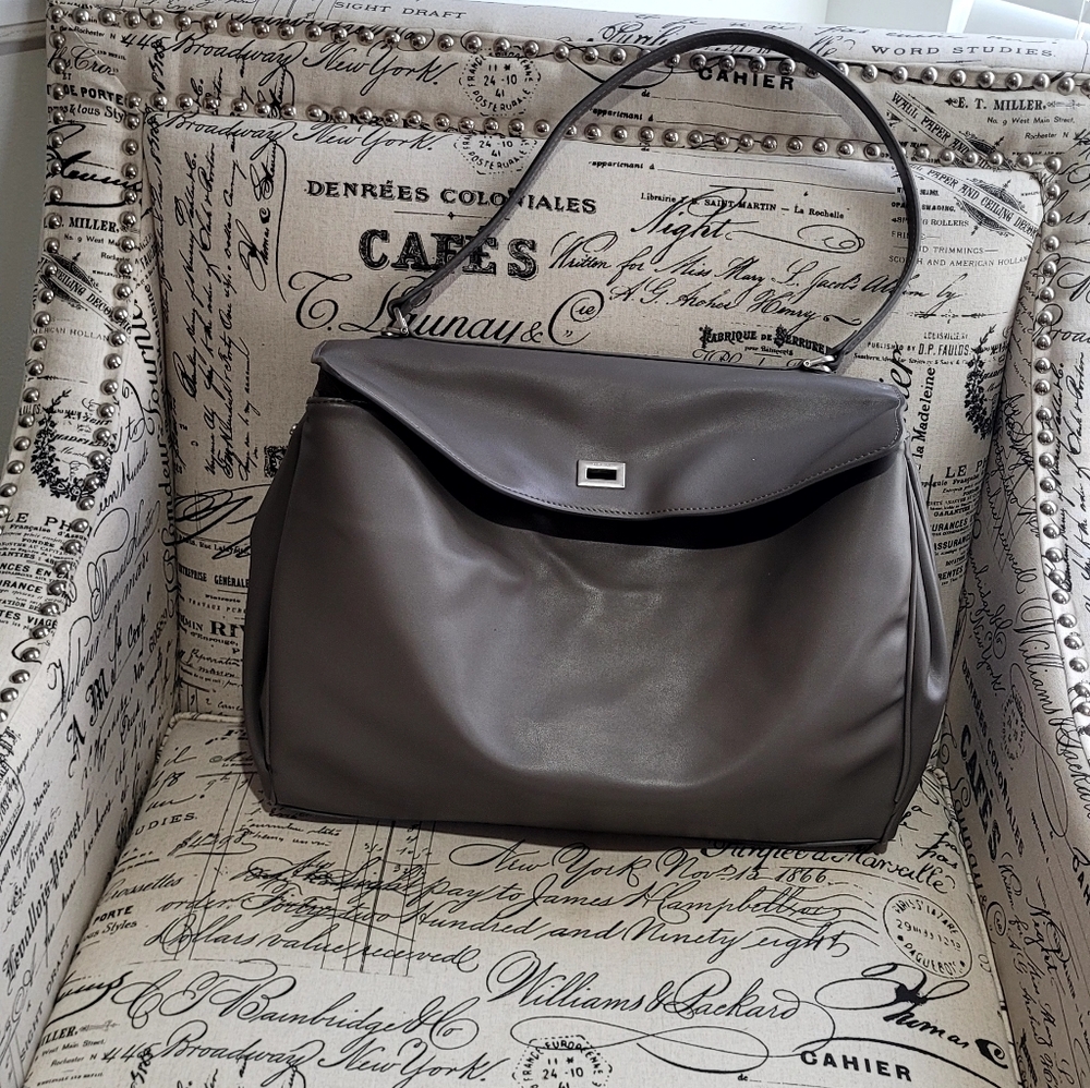 Elegant Gray Handbag Rodeo Style